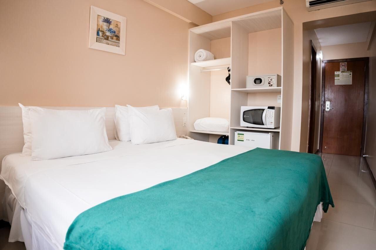 Travel Inn Fenix Кабу-Фріу Екстер'єр фото