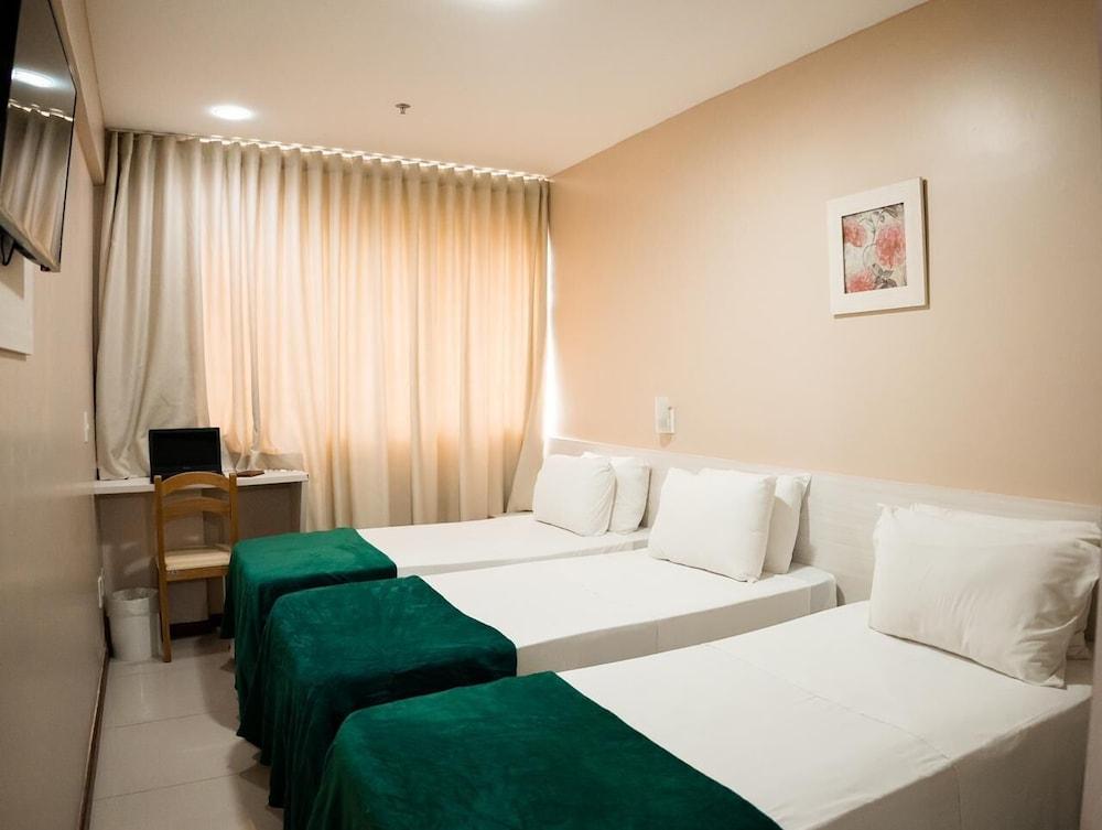 Travel Inn Fenix Кабу-Фріу Екстер'єр фото